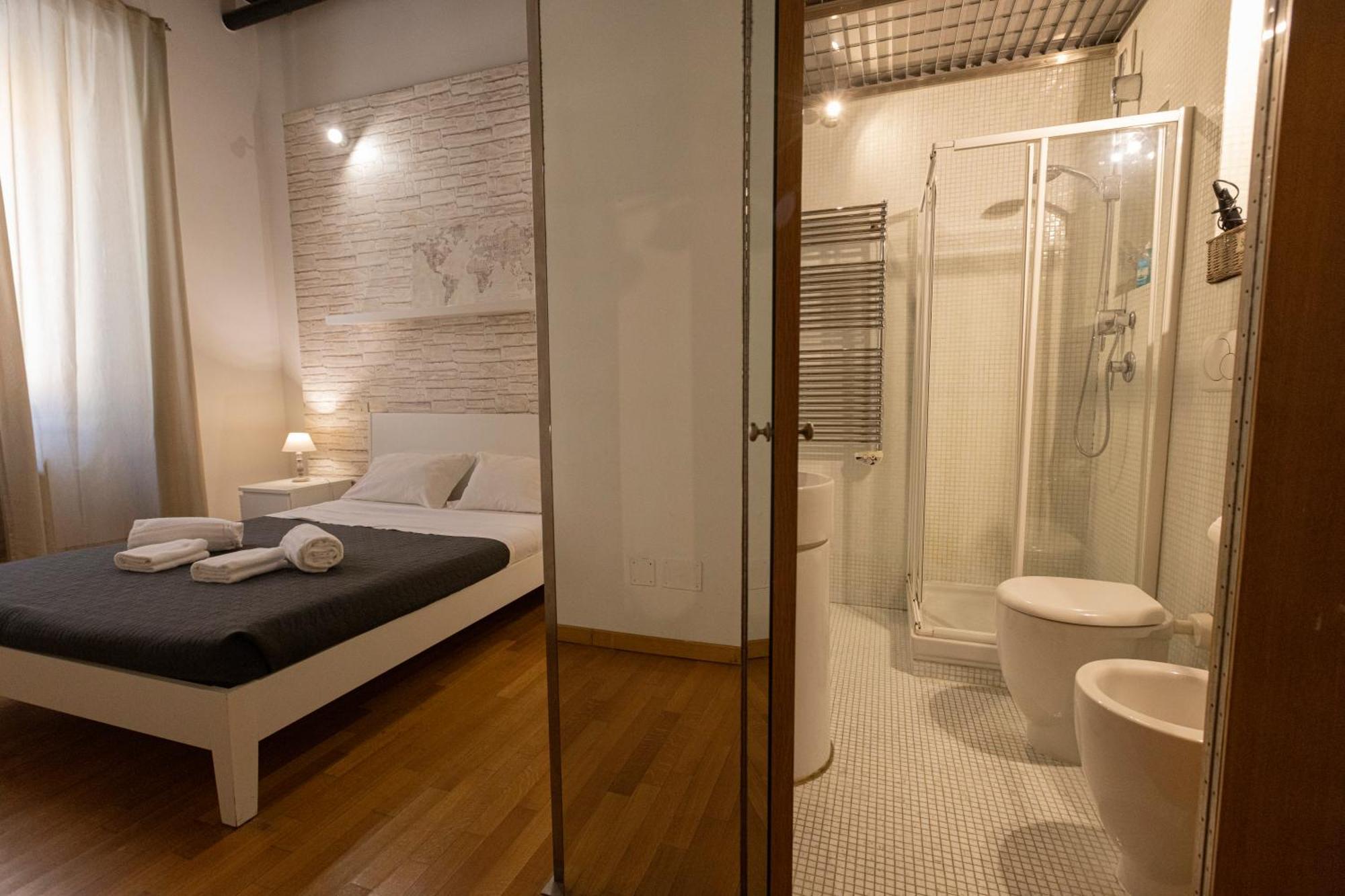 Barberini Apt Close To Fontana Di Trevi Rome Exterior photo